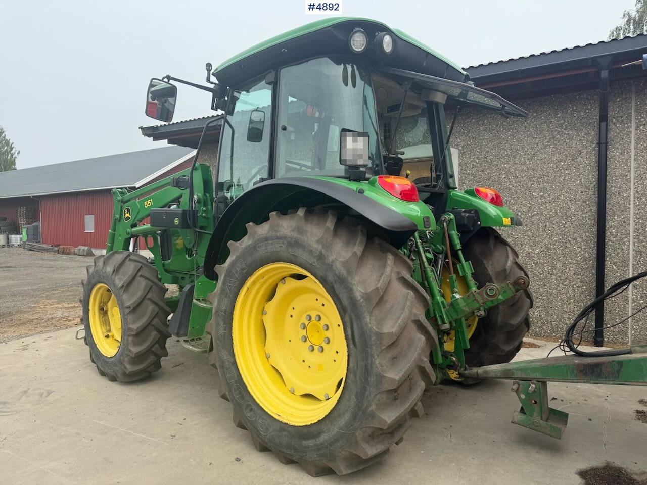2004 John Deere 5720 4x4 w/ front loader - Máy cày: hình 3 2004 John Deere 5720 4x4 w/ front loader - Máy cày: hình 3