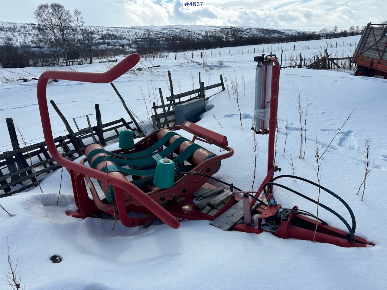 2004 Taarup 7420 Round bale wrapper - Trang thiết bị dàn trải: hình 4 2004 Taarup 7420 Round bale wrapper - Trang thiết bị dàn trải: hình 4