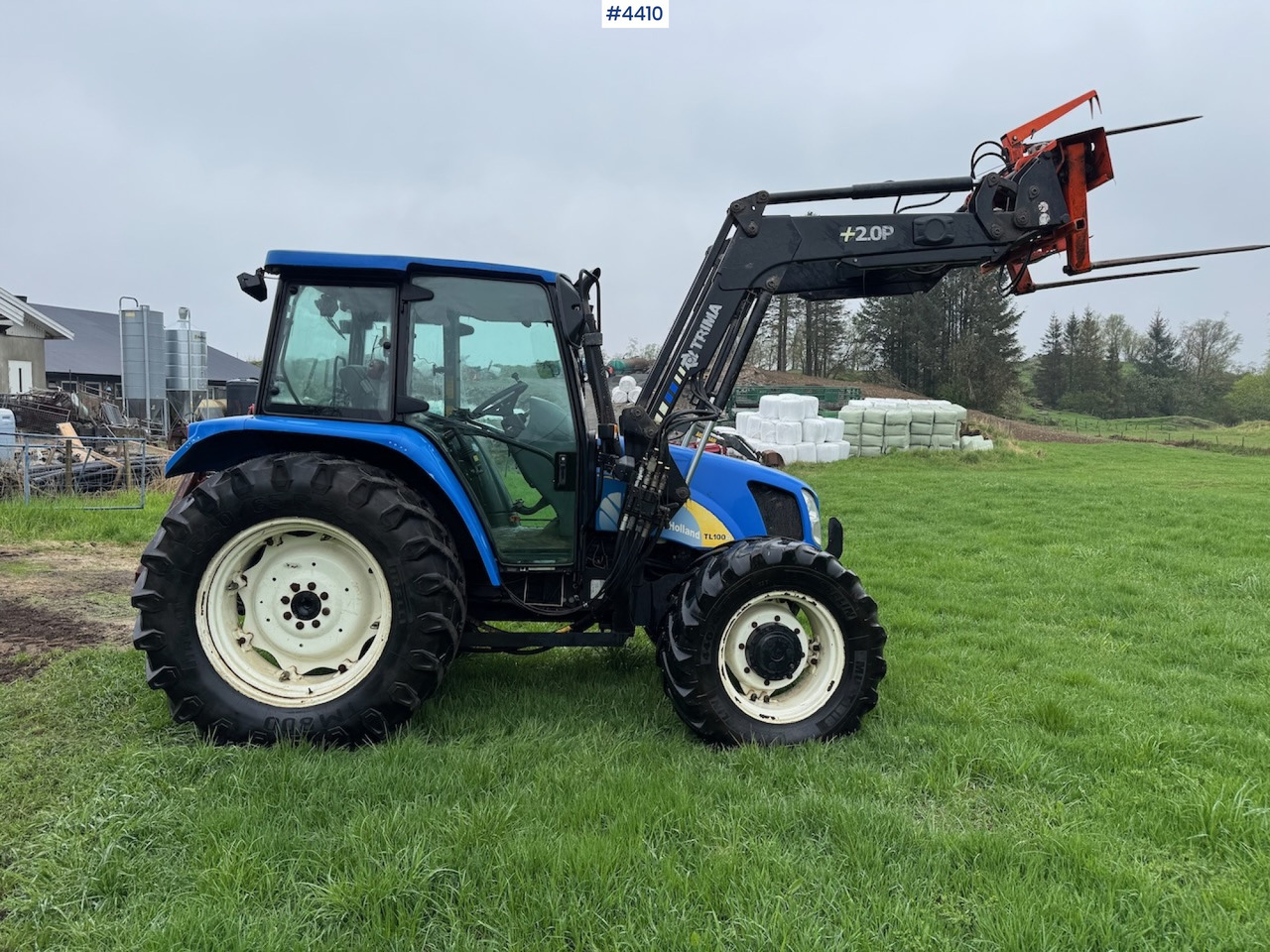 2006 New Holland TL100 A w/Front Loader. - Máy cày: hình 3 2006 New Holland TL100 A w/Front Loader. - Máy cày: hình 3