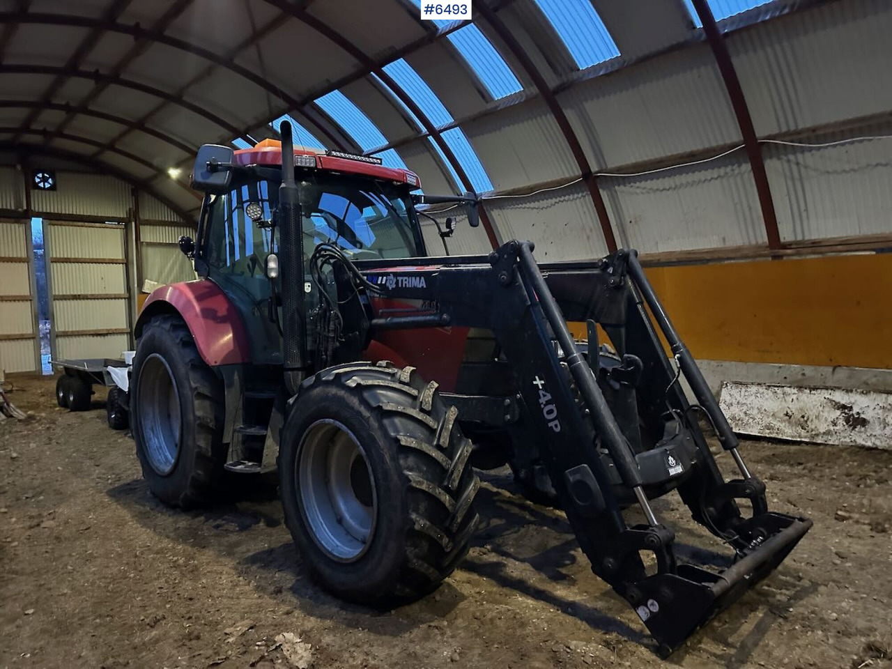 2007 CASE IH MXU 135 Pro 4x4 tractor w/ front loader. - Máy cày: hình 5 2007 CASE IH MXU 135 Pro 4x4 tractor w/ front loader. - Máy cày: hình 5