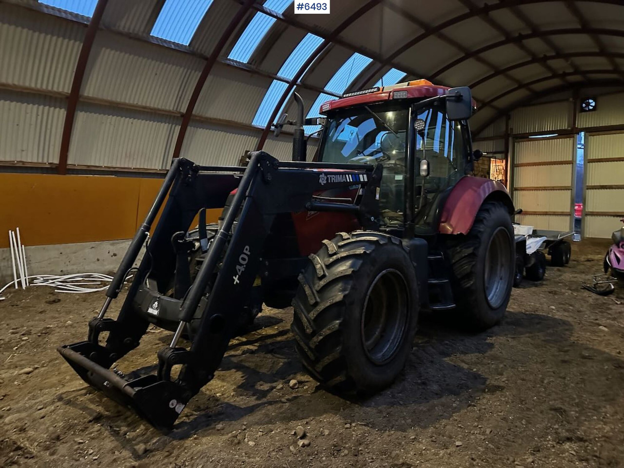2007 CASE IH MXU 135 Pro 4x4 tractor w/ front loader. - Máy cày: hình 2 2007 CASE IH MXU 135 Pro 4x4 tractor w/ front loader. - Máy cày: hình 2