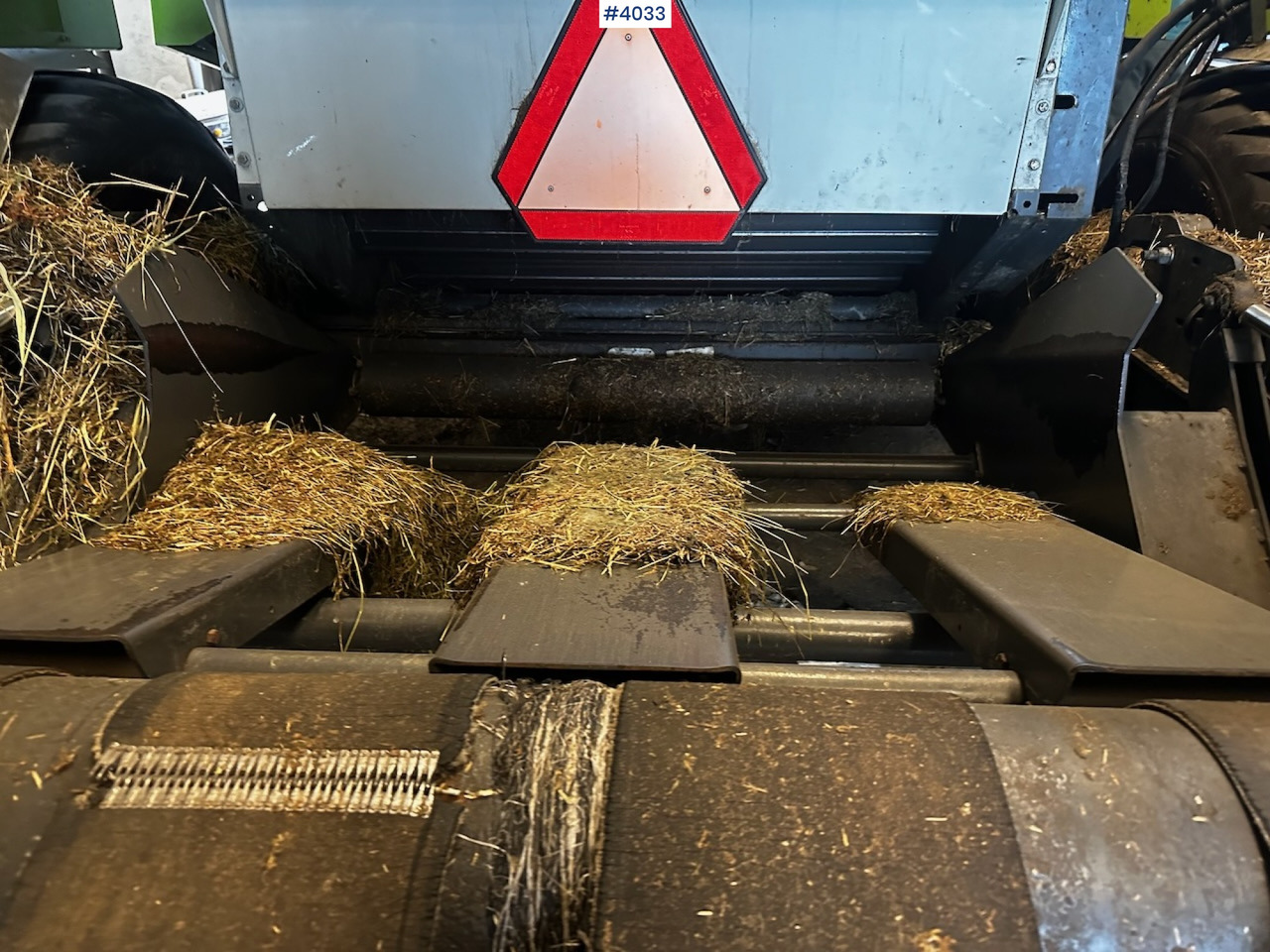 Trang thiết bị dàn trải 2008 Claas rollant 355 uniwrap round baler press: hình 19