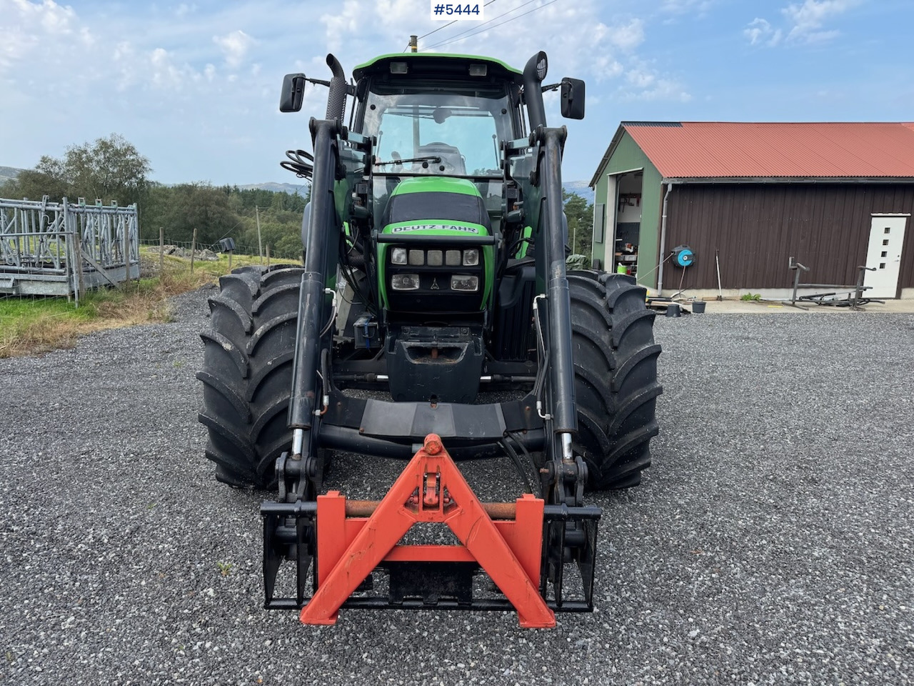 2008 Deutz Fahr Agrotron 150.7 w/ front loader. - Máy cày: hình 2 2008 Deutz Fahr Agrotron 150.7 w/ front loader. - Máy cày: hình 2