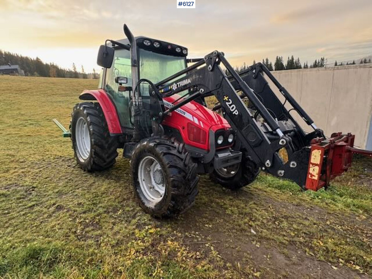 2010 Massey Ferguson 5435 Dyna with Trima loader! - Máy cày: hình 4 2010 Massey Ferguson 5435 Dyna with Trima loader! - Máy cày: hình 4