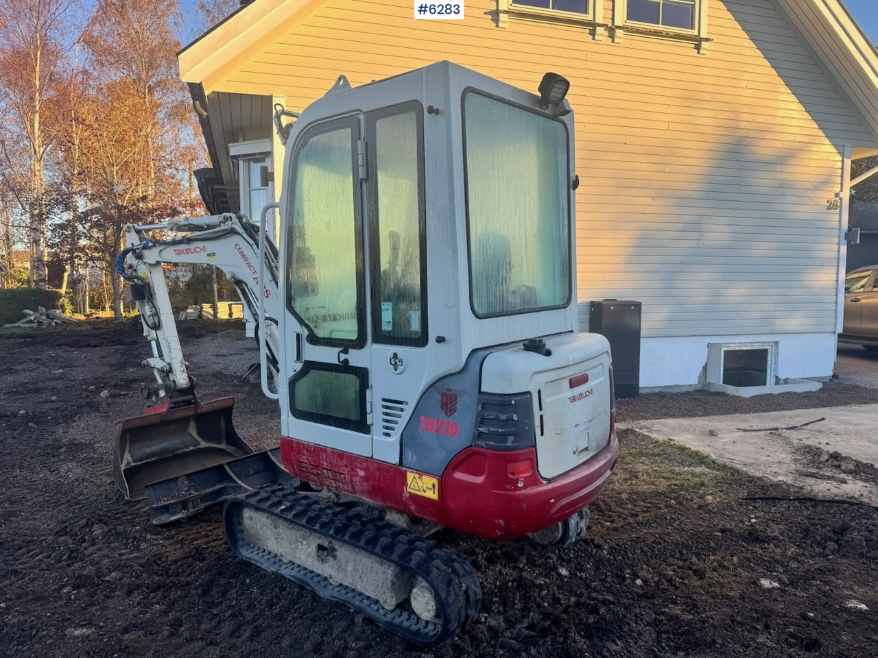 2010 Takeuchi TB219 Mini Excavator with Rototilt and 2 buckets. - Máy xúc: hình 4 2010 Takeuchi TB219 Mini Excavator with Rototilt and 2 buckets. - Máy xúc: hình 4