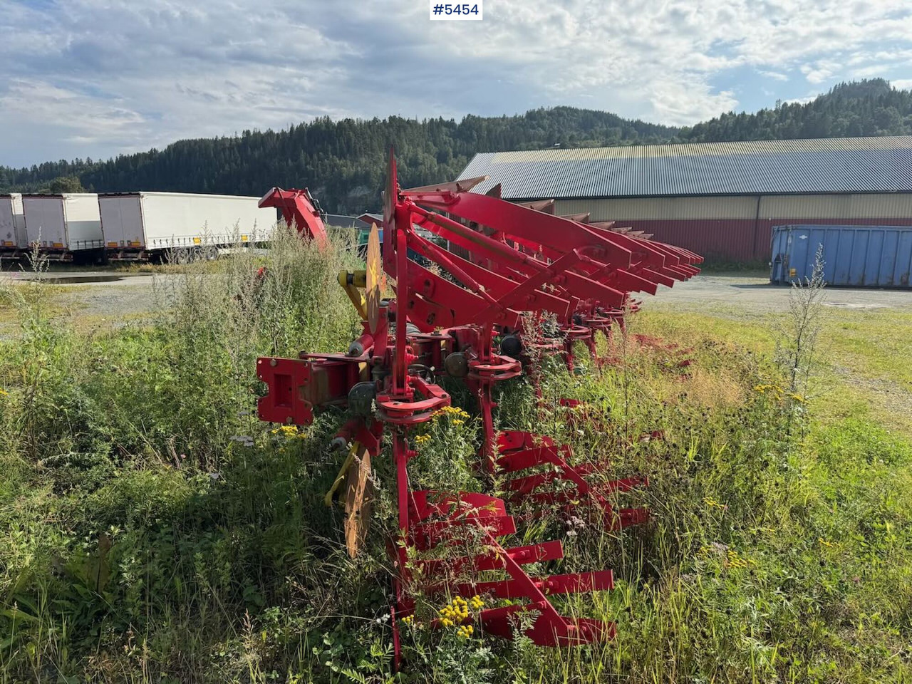 2012 Pottinger Servo 6.50 Plus Nova 7 furrow semi-reversible plough - Thiết bị xới đất: hình 4 2012 Pottinger Servo 6.50 Plus Nova 7 furrow semi-reversible plough - Thiết bị xới đất: hình 4