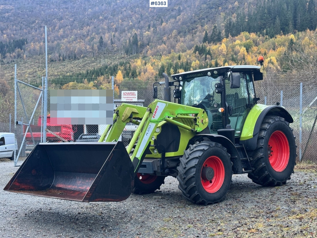 2013 Claas Arion 550 w/ Front loader, Bucket, forks and rear cutters. 1110 hours! - Máy cày: hình 2 2013 Claas Arion 550 w/ Front loader, Bucket, forks and rear cutters. 1110 hours! - Máy cày: hình 2
