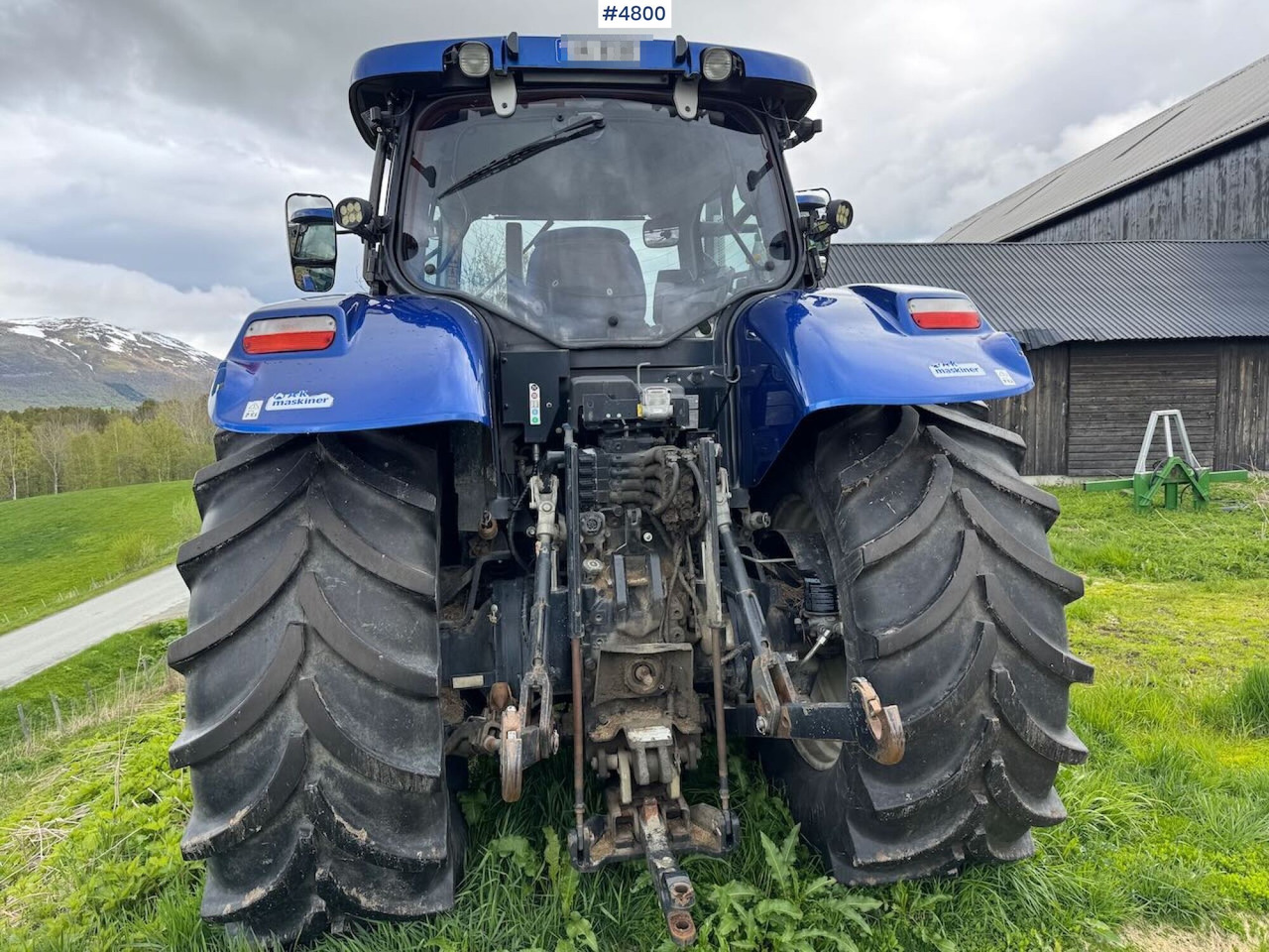 2013 New Holland T7.210 AC Blue Power m/ Frontlaster - Máy cày: hình 4 2013 New Holland T7.210 AC Blue Power m/ Frontlaster - Máy cày: hình 4
