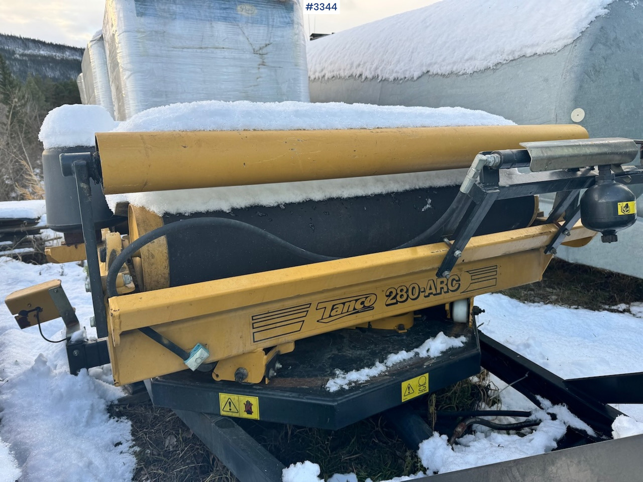 2013 Tanco 280 APC Round Bale Packer - Trang thiết bị dàn trải: hình 3 2013 Tanco 280 APC Round Bale Packer - Trang thiết bị dàn trải: hình 3