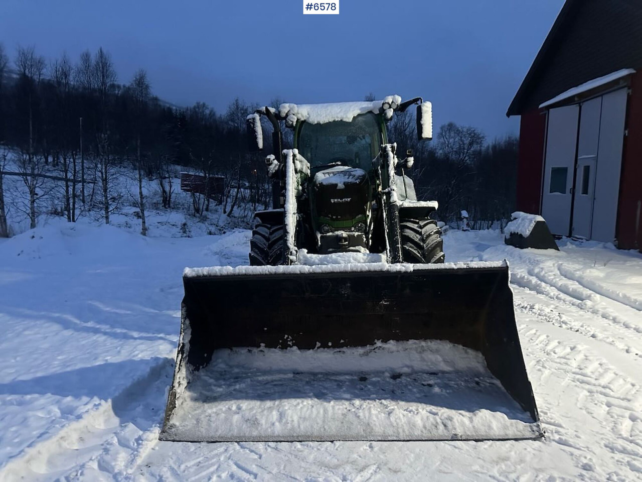 2016 Fendt 313S4 4x4 tractor w/ front loader. - Máy cày: hình 5 2016 Fendt 313S4 4x4 tractor w/ front loader. - Máy cày: hình 5