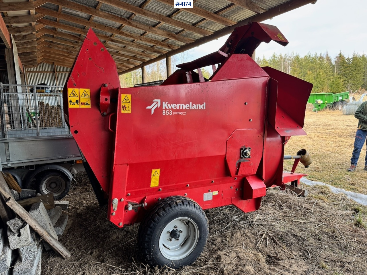 2017 Kverneland 853 Pro Halmblåser - Trang thiết bị dàn trải: hình 1 2017 Kverneland 853 Pro Halmblåser - Trang thiết bị dàn trải: hình 1