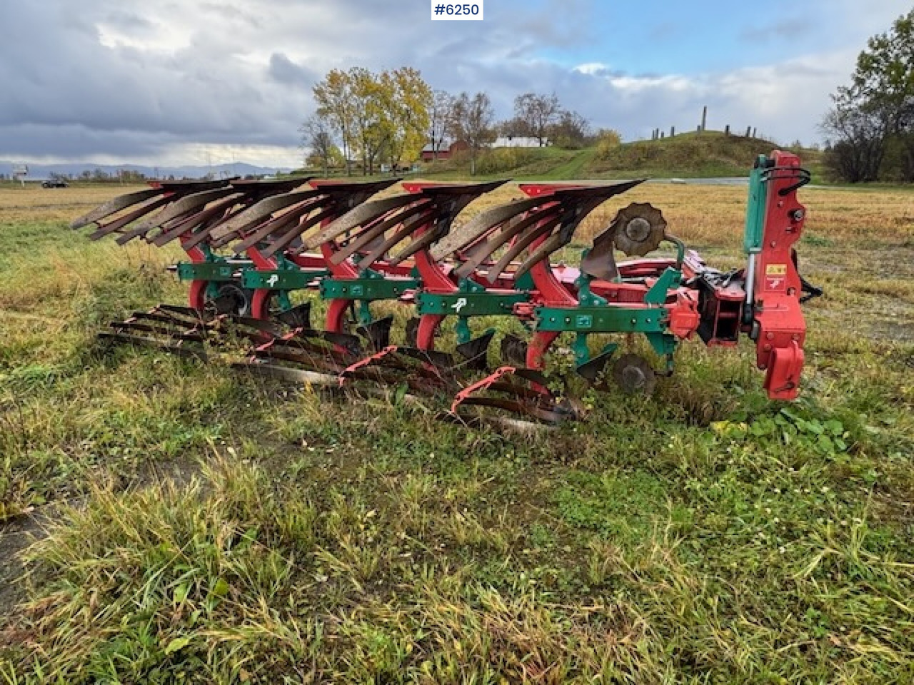 2017 Kverneland EG 5-coil reversible plow w/ new coulters and extra equipment! - Thiết bị xới đất: hình 2 2017 Kverneland EG 5-coil reversible plow w/ new coulters and extra equipment! - Thiết bị xới đất: hình 2