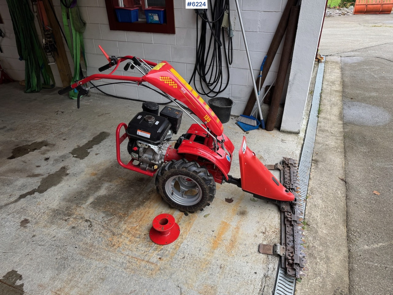 2017 MAB 135 Two-wheel mower - Trang thiết bị dàn trải: hình 2 2017 MAB 135 Two-wheel mower - Trang thiết bị dàn trải: hình 2