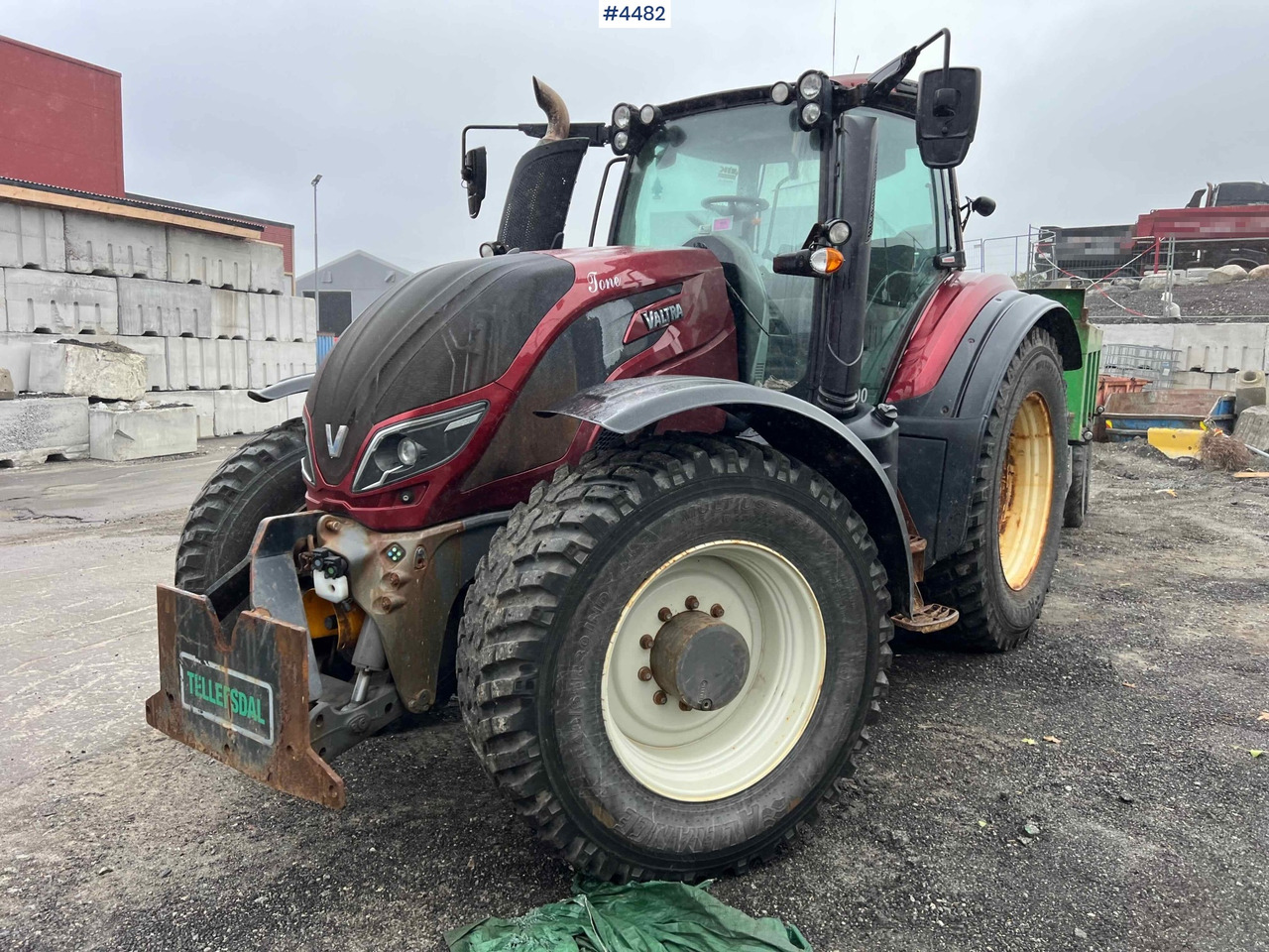 2017 Valtra T234 tractor Plow rigged Tractor - Máy cày: hình 2 2017 Valtra T234 tractor Plow rigged Tractor - Máy cày: hình 2