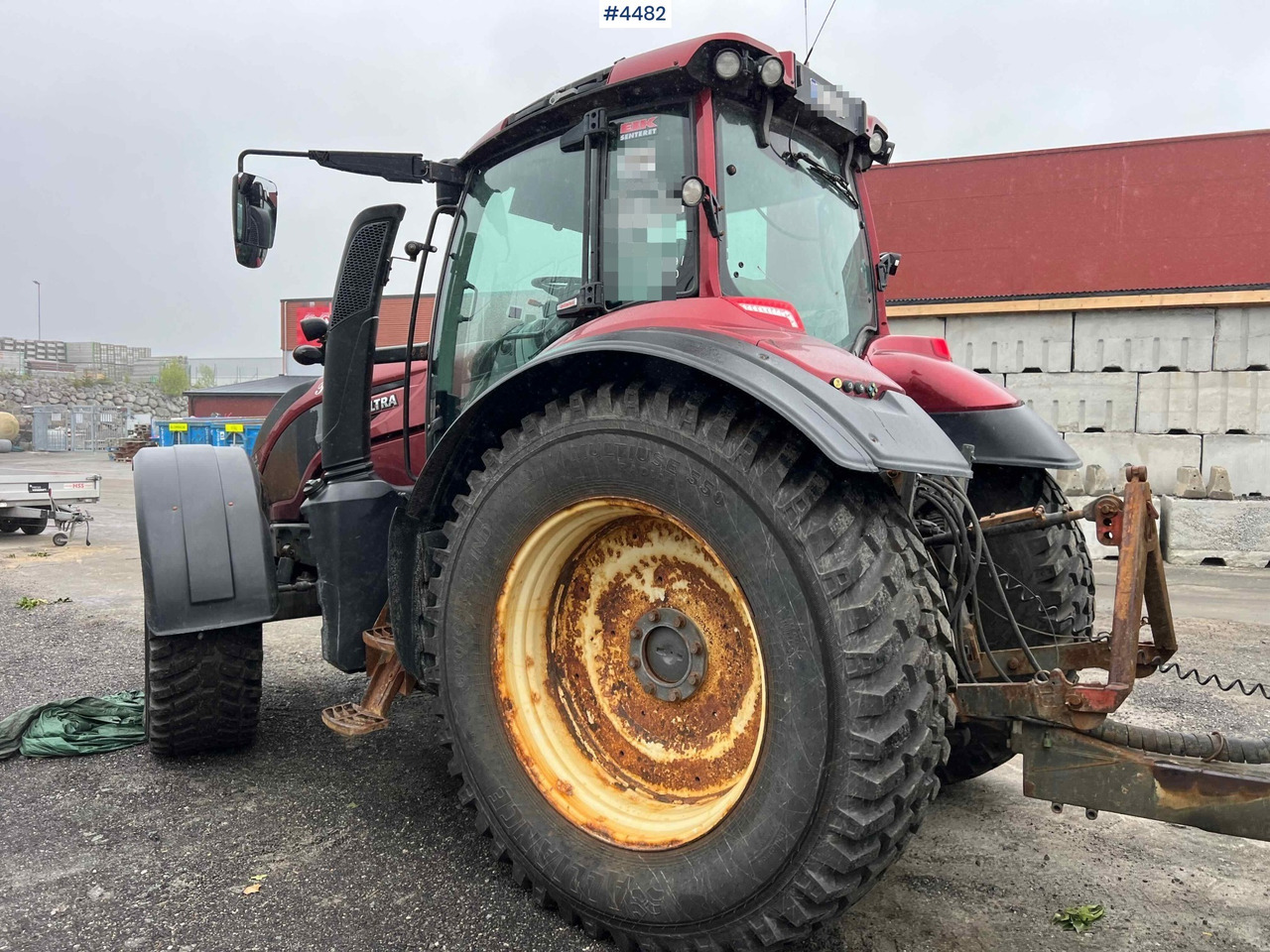 2017 Valtra T234 tractor Plow rigged Tractor - Máy cày: hình 5 2017 Valtra T234 tractor Plow rigged Tractor - Máy cày: hình 5