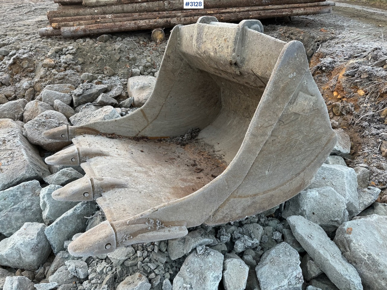 Máy xúc 2018 Cat 323-07 with rototilt, grading bucket, and digging bucket: hình 31
