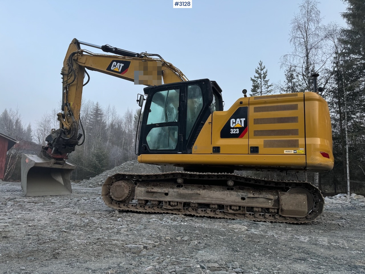 Máy xúc 2018 Cat 323-07 with rototilt, grading bucket, and digging bucket: hình 10