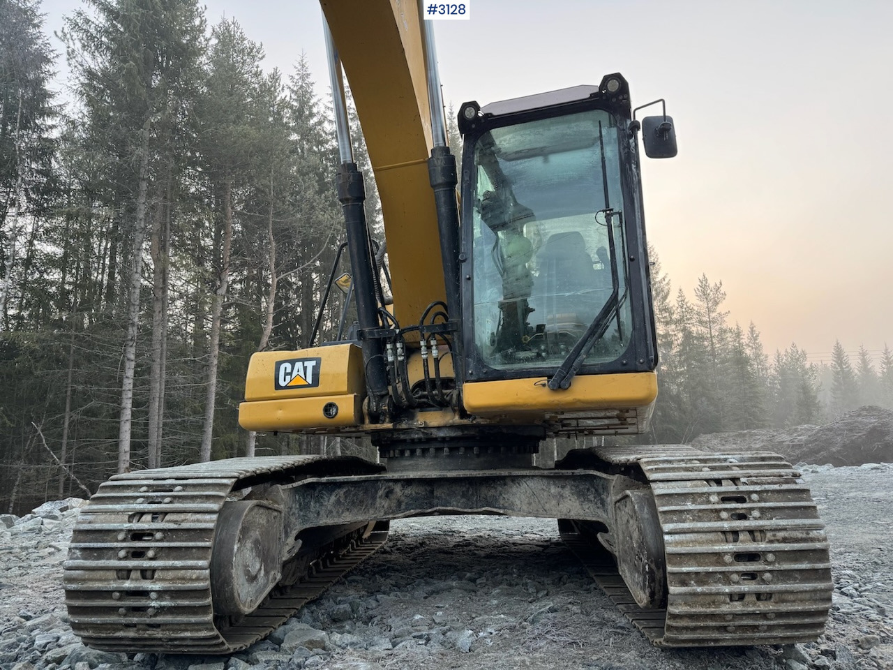 Máy xúc 2018 Cat 323-07 with rototilt, grading bucket, and digging bucket: hình 7