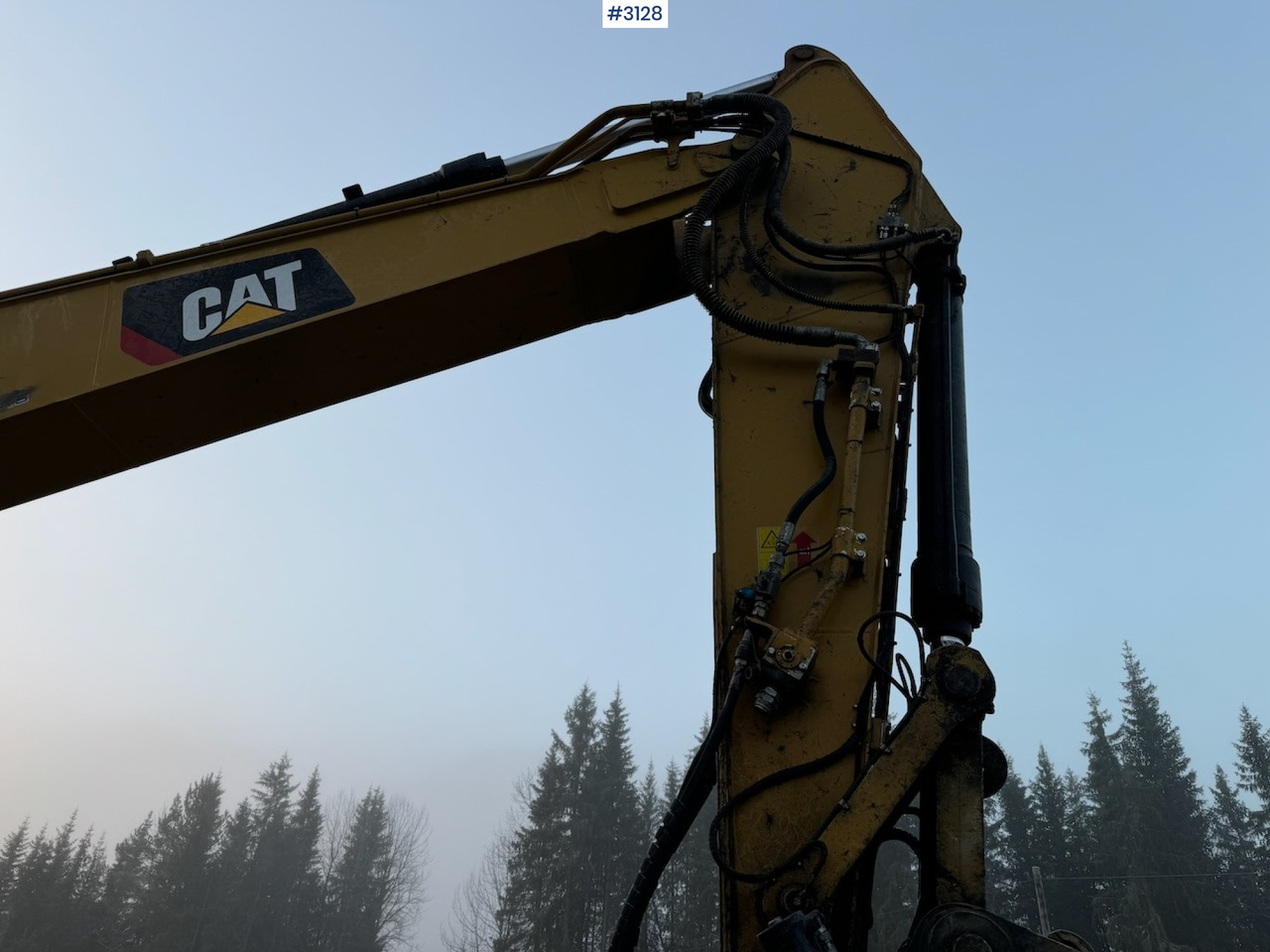 Máy xúc 2018 Cat 323-07 with rototilt, grading bucket, and digging bucket: hình 23