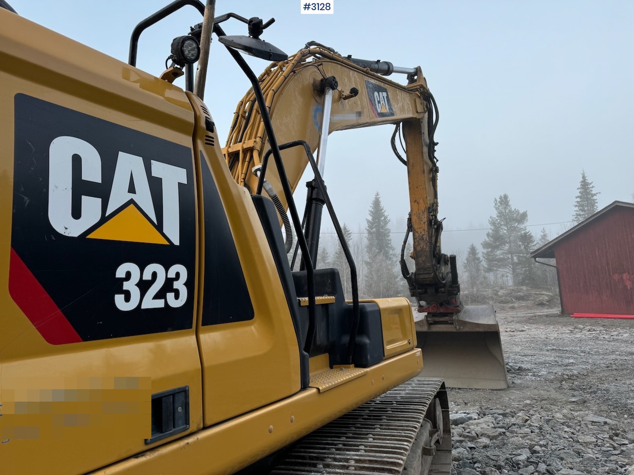 Máy xúc 2018 Cat 323-07 with rototilt, grading bucket, and digging bucket: hình 24