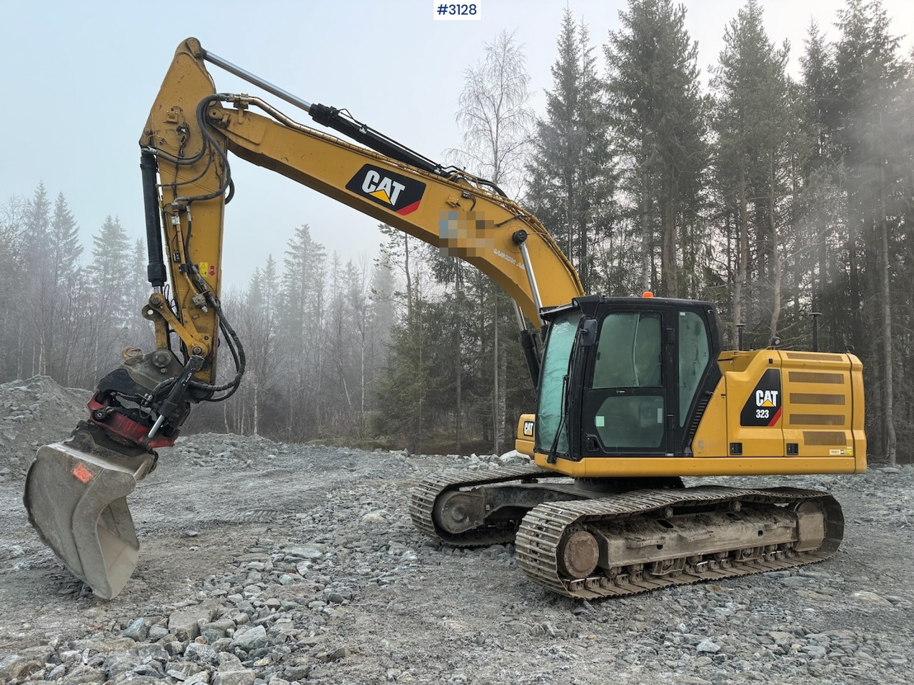 Máy xúc 2018 Cat 323-07 with rototilt, grading bucket, and digging bucket: hình 8