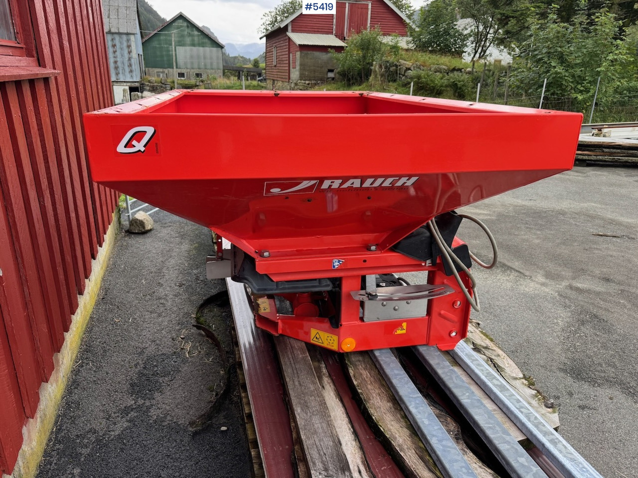 2019 Rauch MDS 19.1 Q fertilizer spreader. - Máy rải phân bón: hình 3 2019 Rauch MDS 19.1 Q fertilizer spreader. - Máy rải phân bón: hình 3