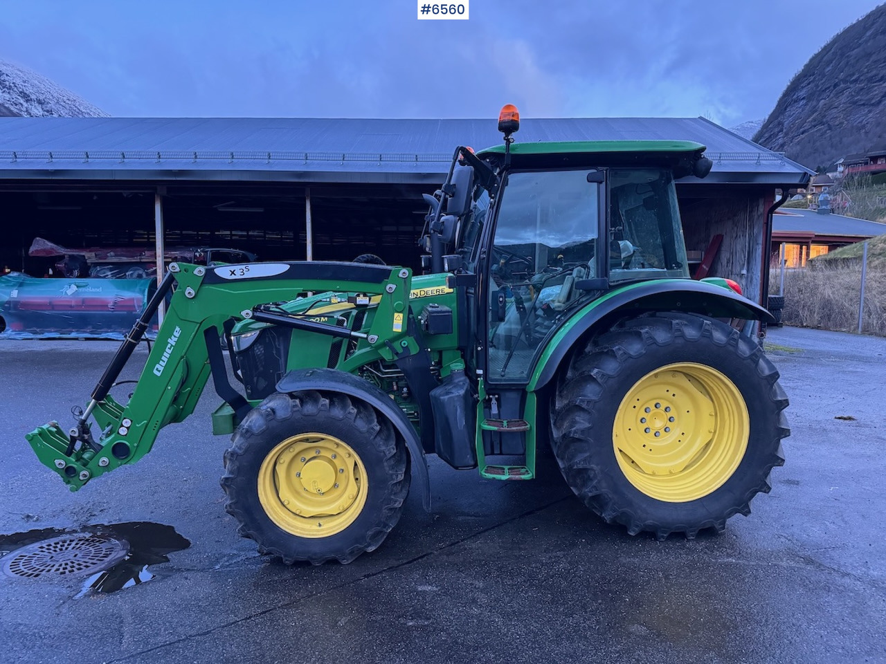 2021 John Deere 5100M w/ front loader. 958 Hours! - Máy cày: hình 2 2021 John Deere 5100M w/ front loader. 958 Hours! - Máy cày: hình 2