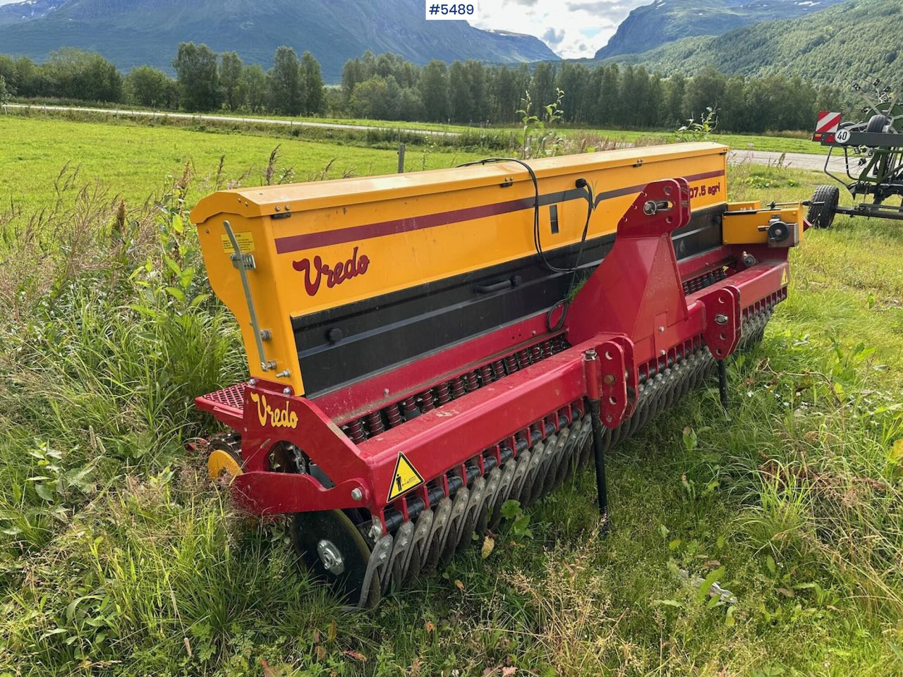 2021 Vredo DZ 299.0705 Seeder - Máy gieo hạt: hình 3 2021 Vredo DZ 299.0705 Seeder - Máy gieo hạt: hình 3