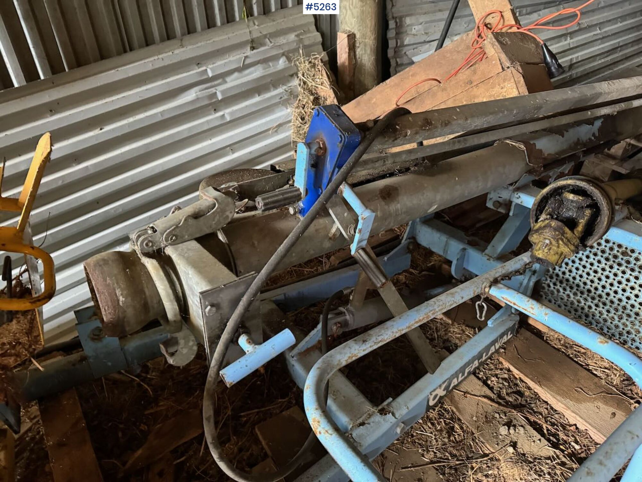 Alfa Laval Manure Pump - Trang thiết bị bón phân: hình 2 Alfa Laval Manure Pump - Trang thiết bị bón phân: hình 2