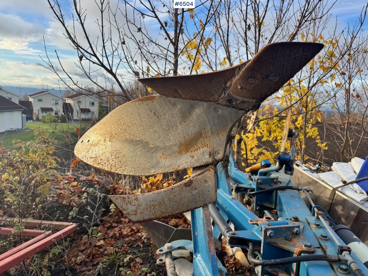 Approx. 1995 Øverum 3-furrow reversible plough - Thiết bị xới đất: hình 4 Approx. 1995 Øverum 3-furrow reversible plough - Thiết bị xới đất: hình 4