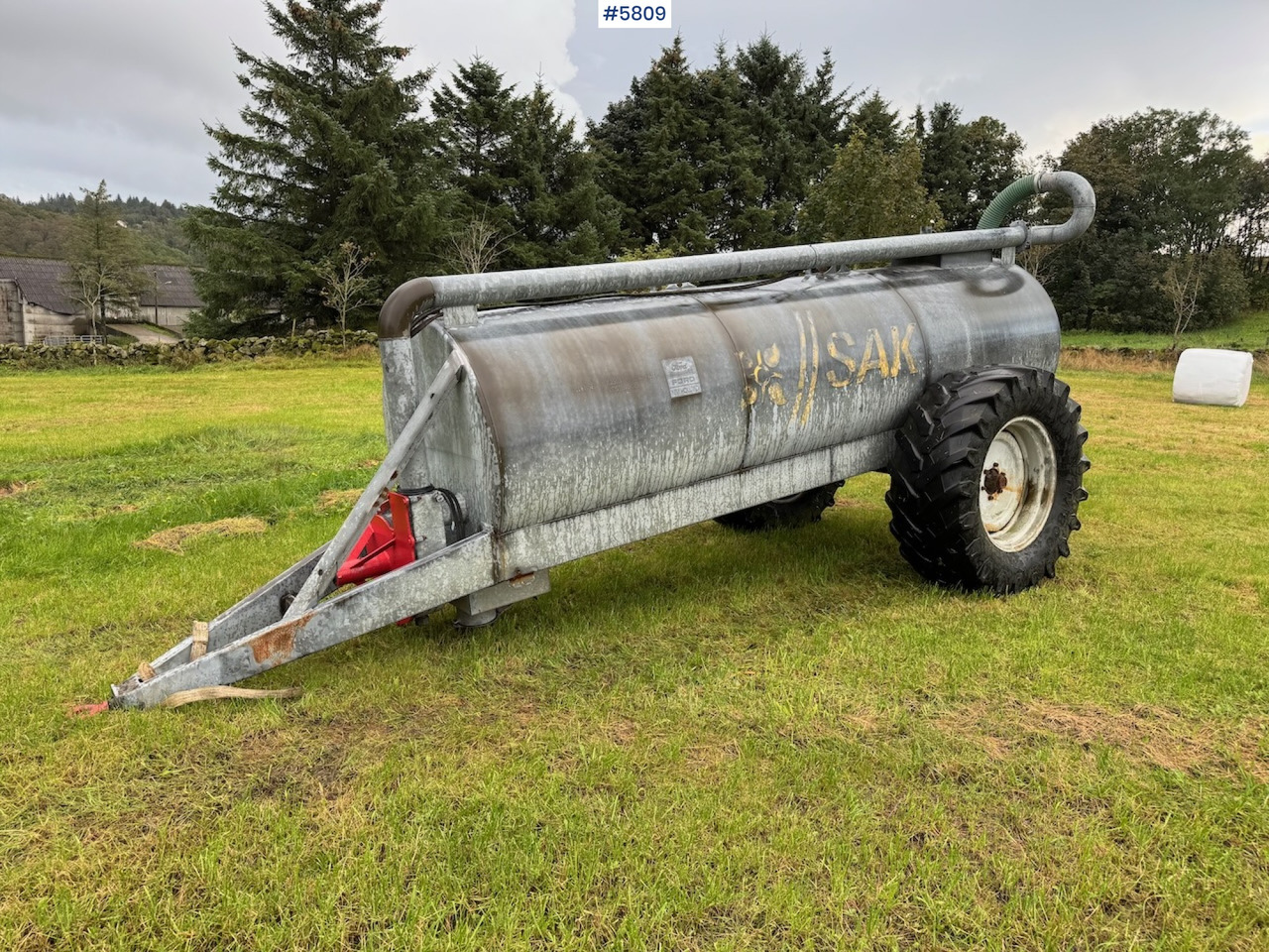 CASE Fertilizer wagon - Máy rải phân dạng lỏng: hình 2 CASE Fertilizer wagon - Máy rải phân dạng lỏng: hình 2