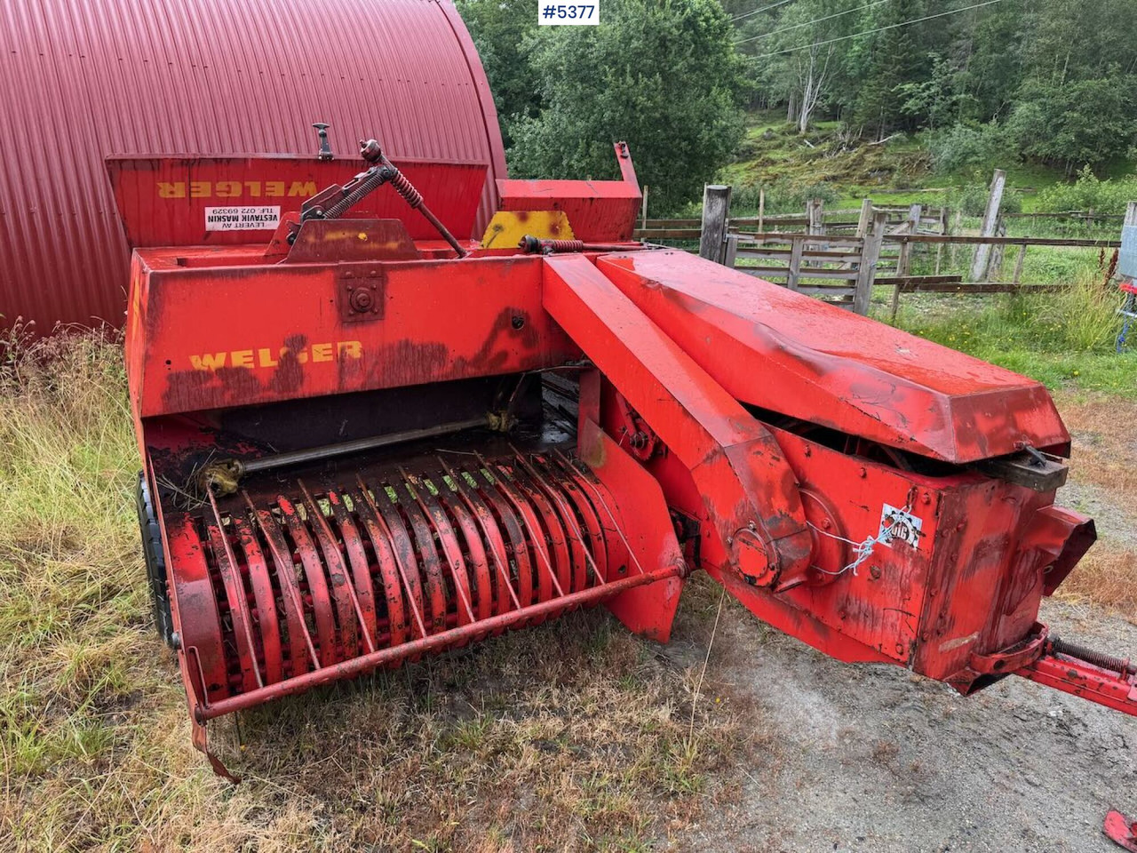 English: Welger AP 45 Square Baler - Trang thiết bị dàn trải: hình 2 English: Welger AP 45 Square Baler - Trang thiết bị dàn trải: hình 2