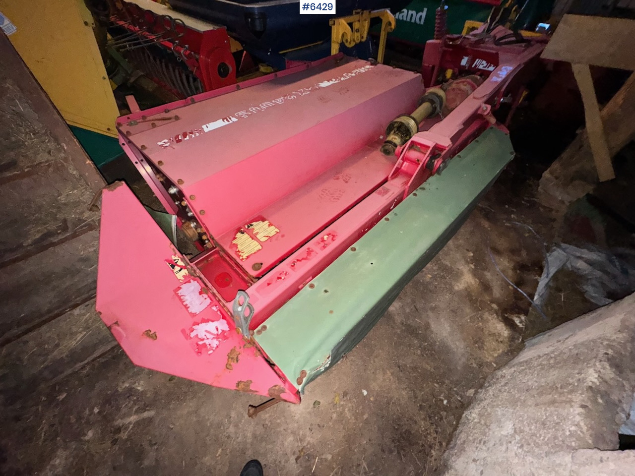 JF GX 2400S Mower - Trang thiết bị dàn trải: hình 1 JF GX 2400S Mower - Trang thiết bị dàn trải: hình 1