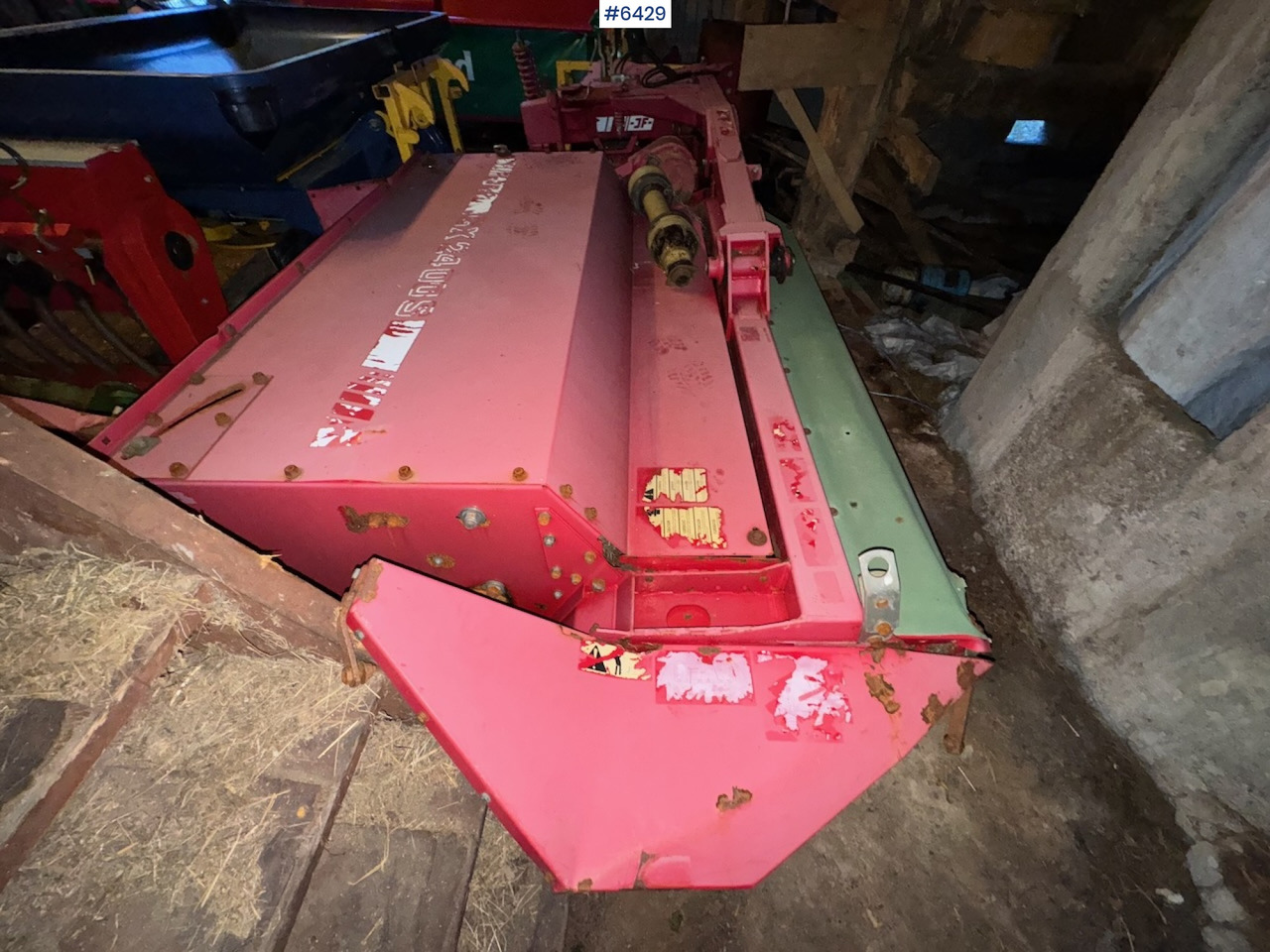 JF GX 2400S Mower - Trang thiết bị dàn trải: hình 2 JF GX 2400S Mower - Trang thiết bị dàn trải: hình 2