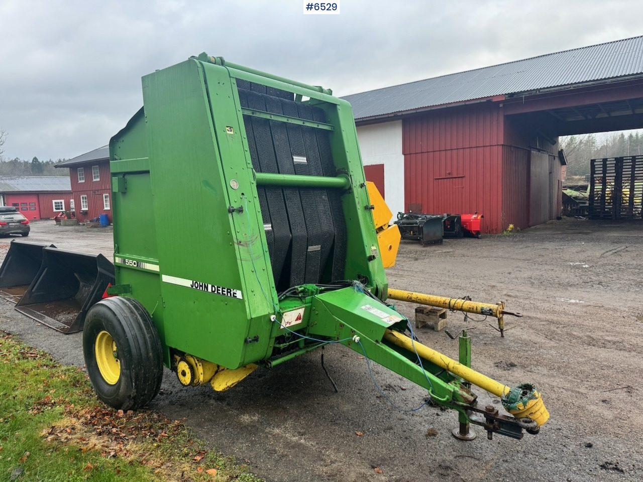 John Deere 550 Rundballepresse m/ Styreboks. - Trang thiết bị dàn trải: hình 1 John Deere 550 Rundballepresse m/ Styreboks. - Trang thiết bị dàn trải: hình 1