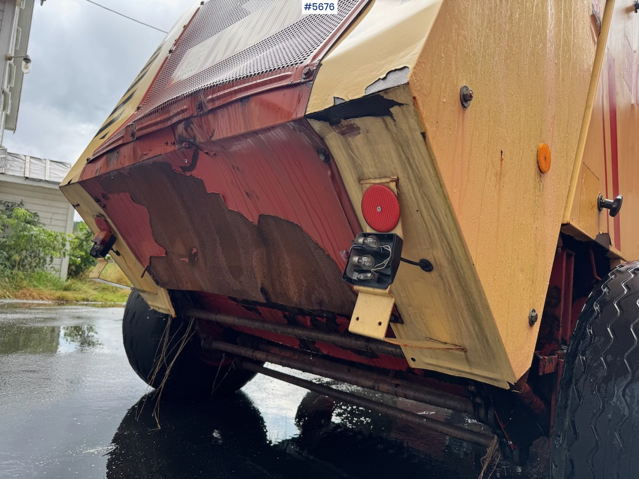 Krone KR 125 Round Baler - Trang thiết bị dàn trải: hình 4 Krone KR 125 Round Baler - Trang thiết bị dàn trải: hình 4