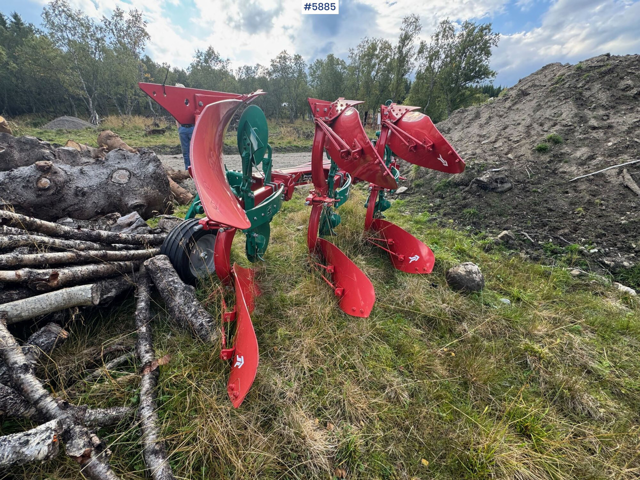 Kverneland 150S reversible plough, 3-furrow, year 2022. Never used – like new! - Thiết bị xới đất: hình 2 Kverneland 150S reversible plough, 3-furrow, year 2022. Never used – like new! - Thiết bị xới đất: hình 2