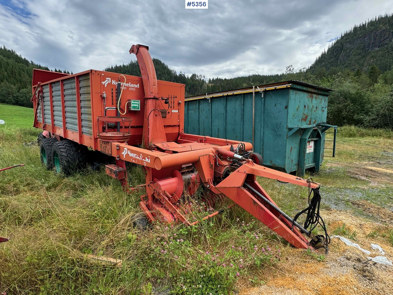 Kverneland Tårup 480 grass trailer w/ trimmer! - Trang thiết bị dàn trải: hình 4 Kverneland Tårup 480 grass trailer w/ trimmer! - Trang thiết bị dàn trải: hình 4