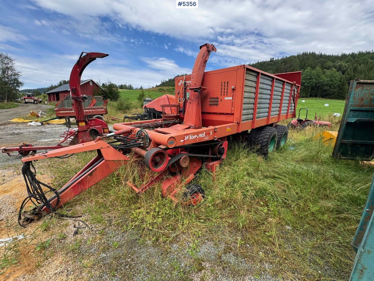 Kverneland Tårup 480 grass trailer w/ trimmer! - Trang thiết bị dàn trải: hình 2 Kverneland Tårup 480 grass trailer w/ trimmer! - Trang thiết bị dàn trải: hình 2