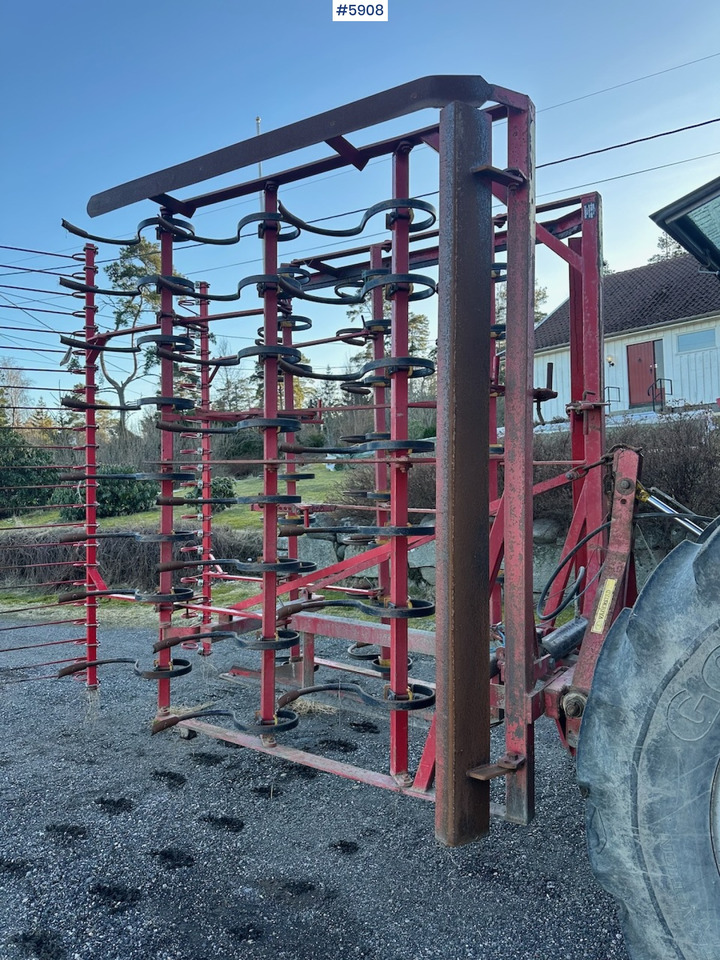 Väderstad Cultivator 4.6 m - Thiết bị xới đất: hình 5 Väderstad Cultivator 4.6 m - Thiết bị xới đất: hình 5