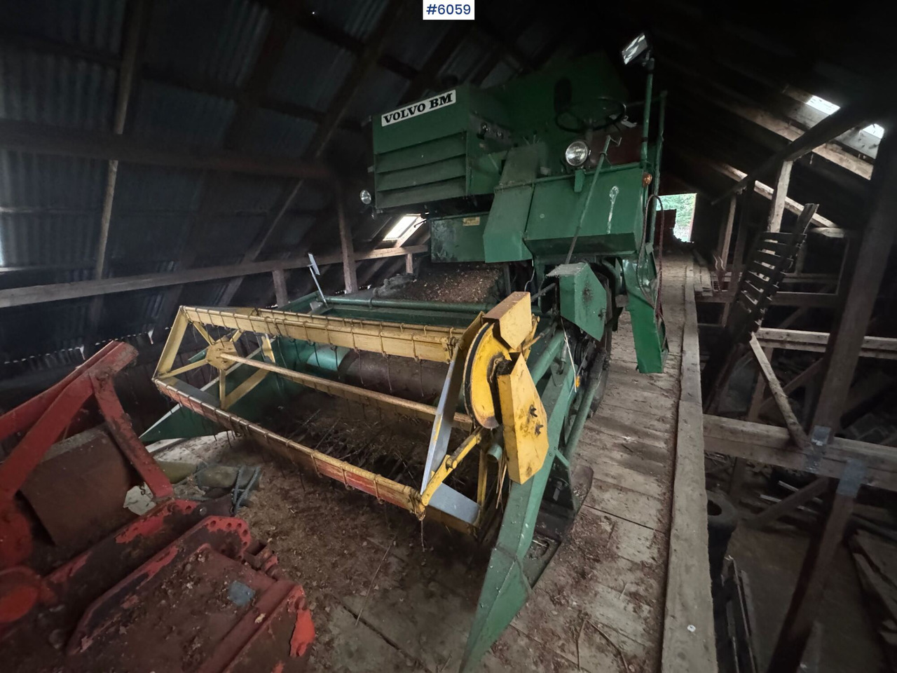 Volvo BM Aktiv 800 combine harvester - Máy gặt đập: hình 3 Volvo BM Aktiv 800 combine harvester - Máy gặt đập: hình 3
