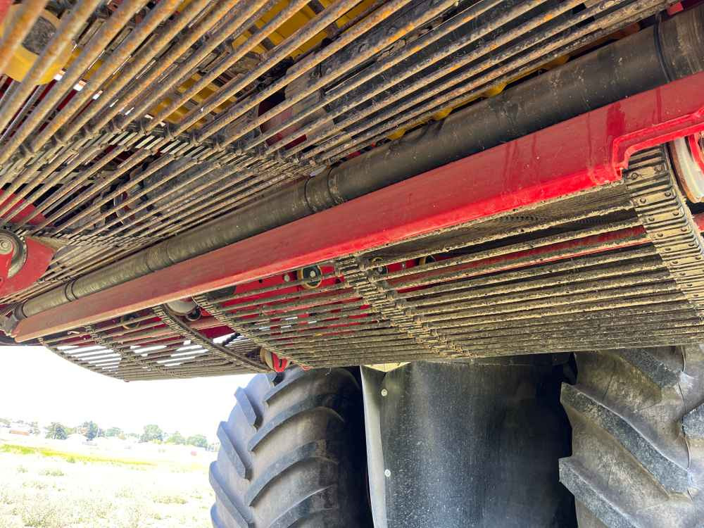 Grimme VARITRON 470 - Máy thu hoạch khoai tây: hình 2 Grimme VARITRON 470 - Máy thu hoạch khoai tây: hình 2