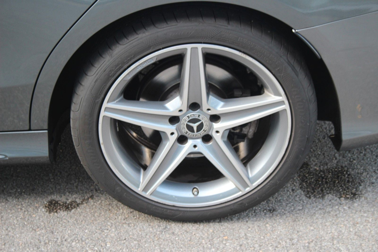 Mercedes-Benz C 220d T BlueTec AMG LED ACC LEDER - Xe wagon: hình 5 Mercedes-Benz C 220d T BlueTec AMG LED ACC LEDER - Xe wagon: hình 5