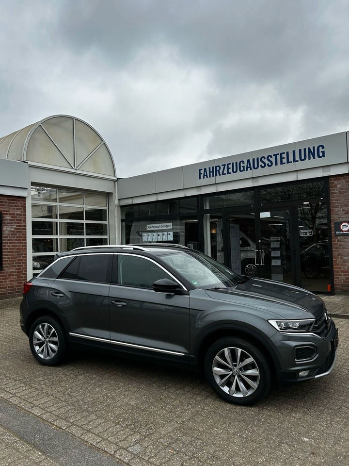 SUV Volkswagen T-Roc Style: hình 8