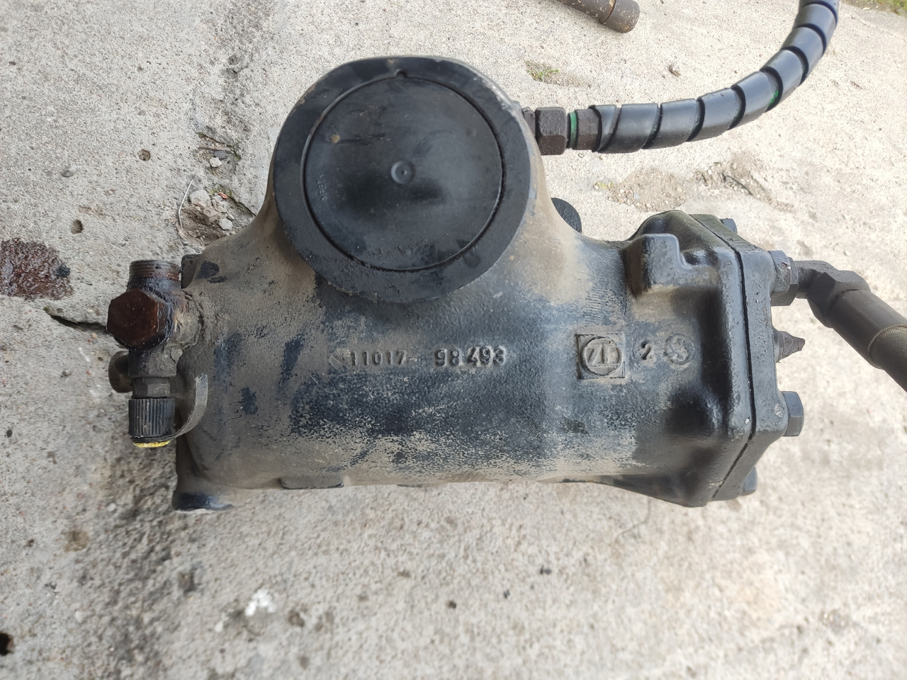 MAN TGS,TGA - Cơ cấu lái: hình 2 MAN TGS,TGA - Cơ cấu lái: hình 2