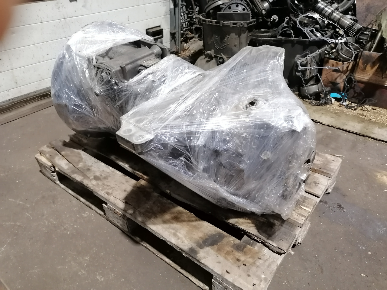Mercedes-benz MP-4 repaired gearbox G211-12 - Hộp số: hình 4 Mercedes-benz MP-4 repaired gearbox G211-12 - Hộp số: hình 4