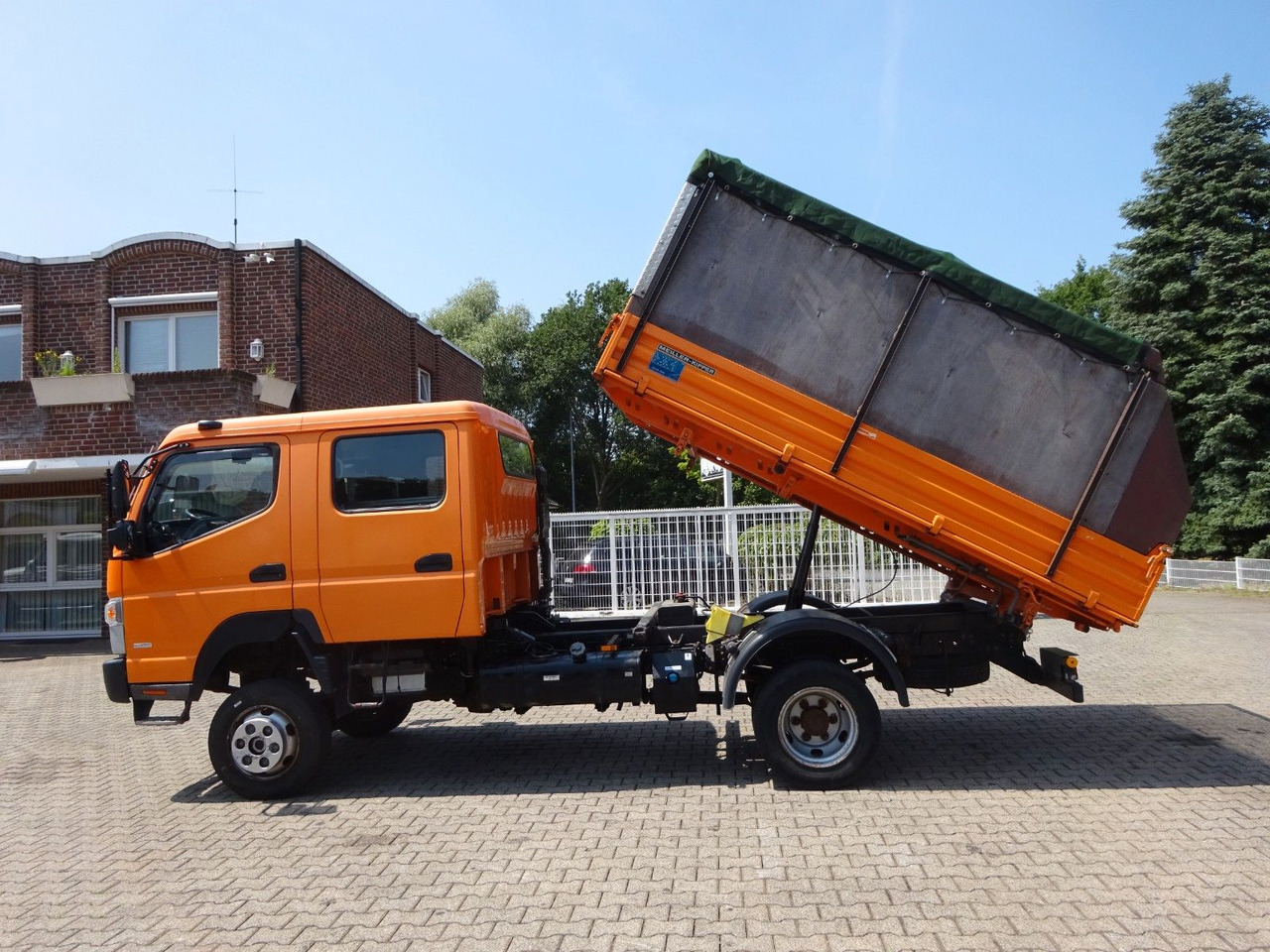 FUSO Canter Doppelkabine MEILLER 3Skipper 4x4 - Xe ben nhỏ: hình 4 FUSO Canter Doppelkabine MEILLER 3Skipper 4x4 - Xe ben nhỏ: hình 4