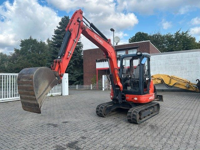 Kubota 4t Mini Bagger KX 12133 - Máy xúc mini: hình 1 Kubota 4t Mini Bagger KX 12133 - Máy xúc mini: hình 1
