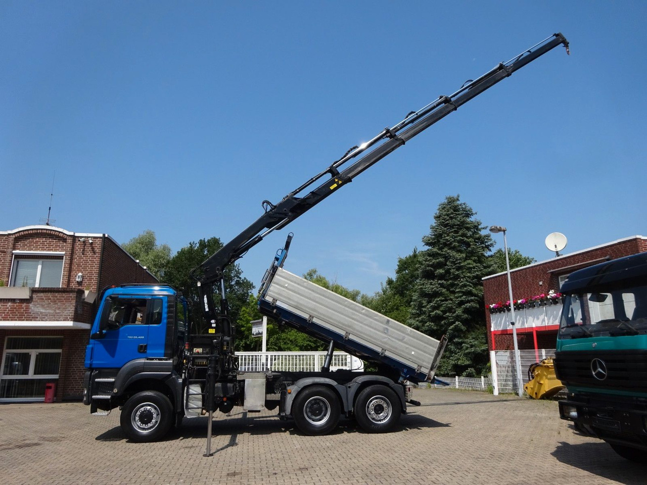 MAN 28.400 TGS 3Skipper+HIAB 166 E-4 HIPRPO 6x4-4 - Xe ben, Xe cẩu tự hành: hình 2 MAN 28.400 TGS 3Skipper+HIAB 166 E-4 HIPRPO 6x4-4 - Xe ben, Xe cẩu tự hành: hình 2
