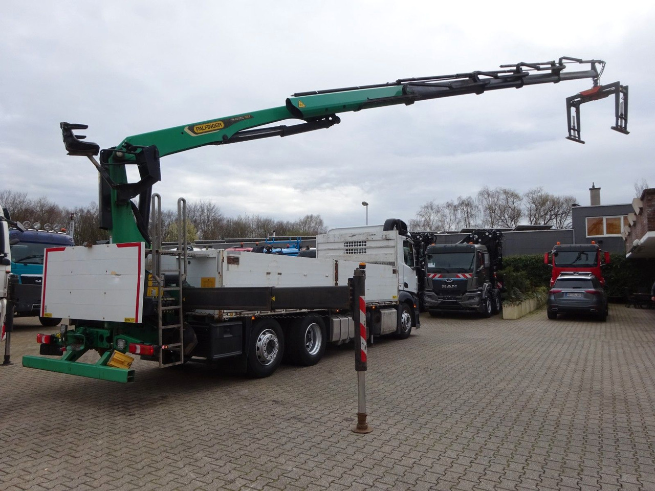 Mercedes-Benz 2543 Antos Baustoff +PK 26001 bis 20 m Auslage Mercedes-Benz 2543 Antos Baustoff +PK 26001 bis 20 m Auslage - Xe cẩu tự hành, Xe tải thùng lửng/ Phẳng: hình 3 Mercedes-Benz 2543 Antos Baustoff +PK 26001 bis 20 m Auslage Mercedes-Benz 2543 Antos Baustoff +PK 26001 bis 20 m Auslage - Xe cẩu tự hành, Xe tải thùng lửng/ Phẳng: hình 3